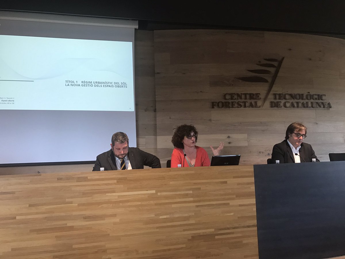 PAMprojectes's tweet image. Avui presentació de la Llei Territori que substituira les actuals lleis d Urbanisme, Territori, Paisatge i Urbanitzacions @gencat #solsones