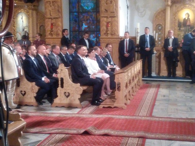 View image on Twitter View image on Twitter