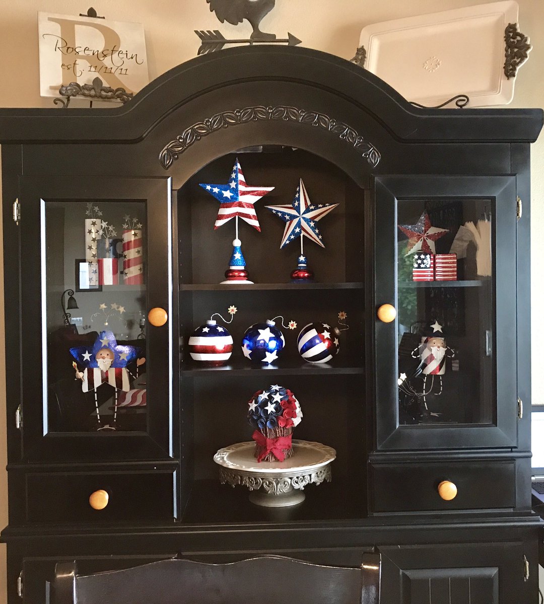 alyrose74's tweet photo. @pier1  ❤️🇺🇸💙 #pier1love https://t.co/nNfo3AWj2T