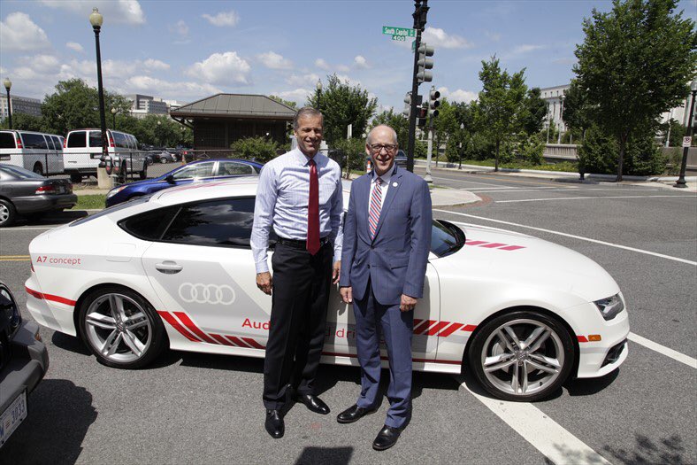 ELLENCAREY's tweet photo. .@SenJohnThune @repgregwalden experience @Audi Automated Driving #tech as they draft important federal AV policy https://t.co/TyhNnCi0TT