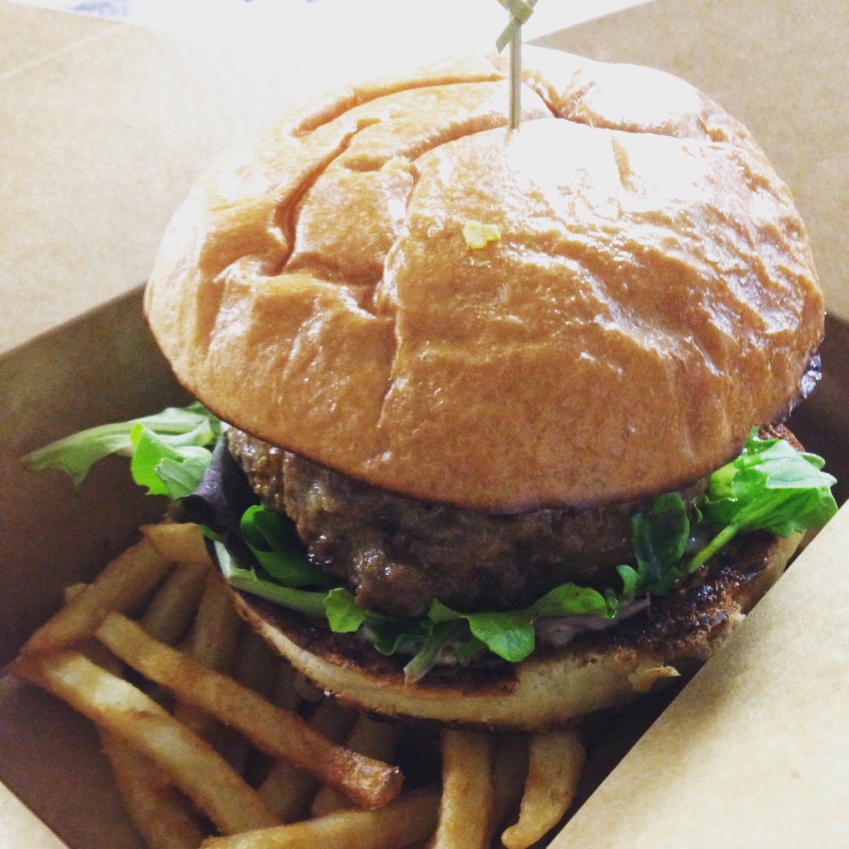 This Thurs we debut #sidedoorseries. Buy our Mustard Seed burger from outside our Oak Room doors &amp; $10 will be donated to @mustardseedyyc!