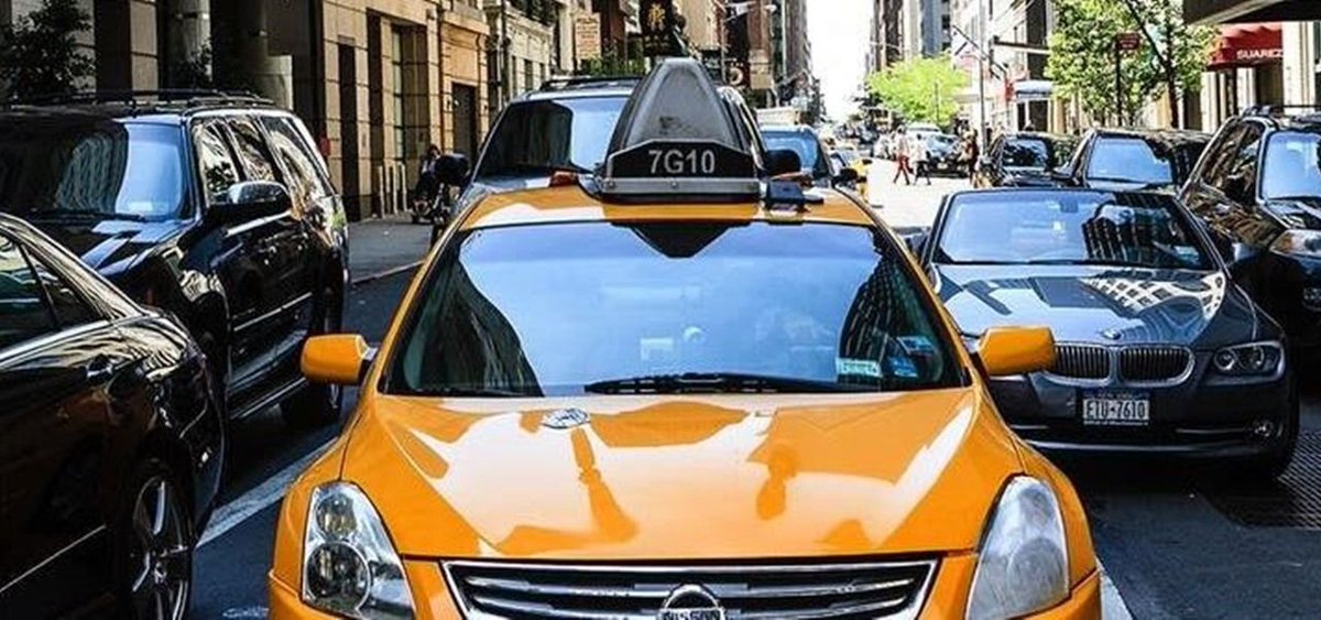 AndroidHacksCom's tweet image. You Can Finally Hail and Share NYC&apos;s Iconic Yellow Taxis with Apps bit.ly/2sdchan