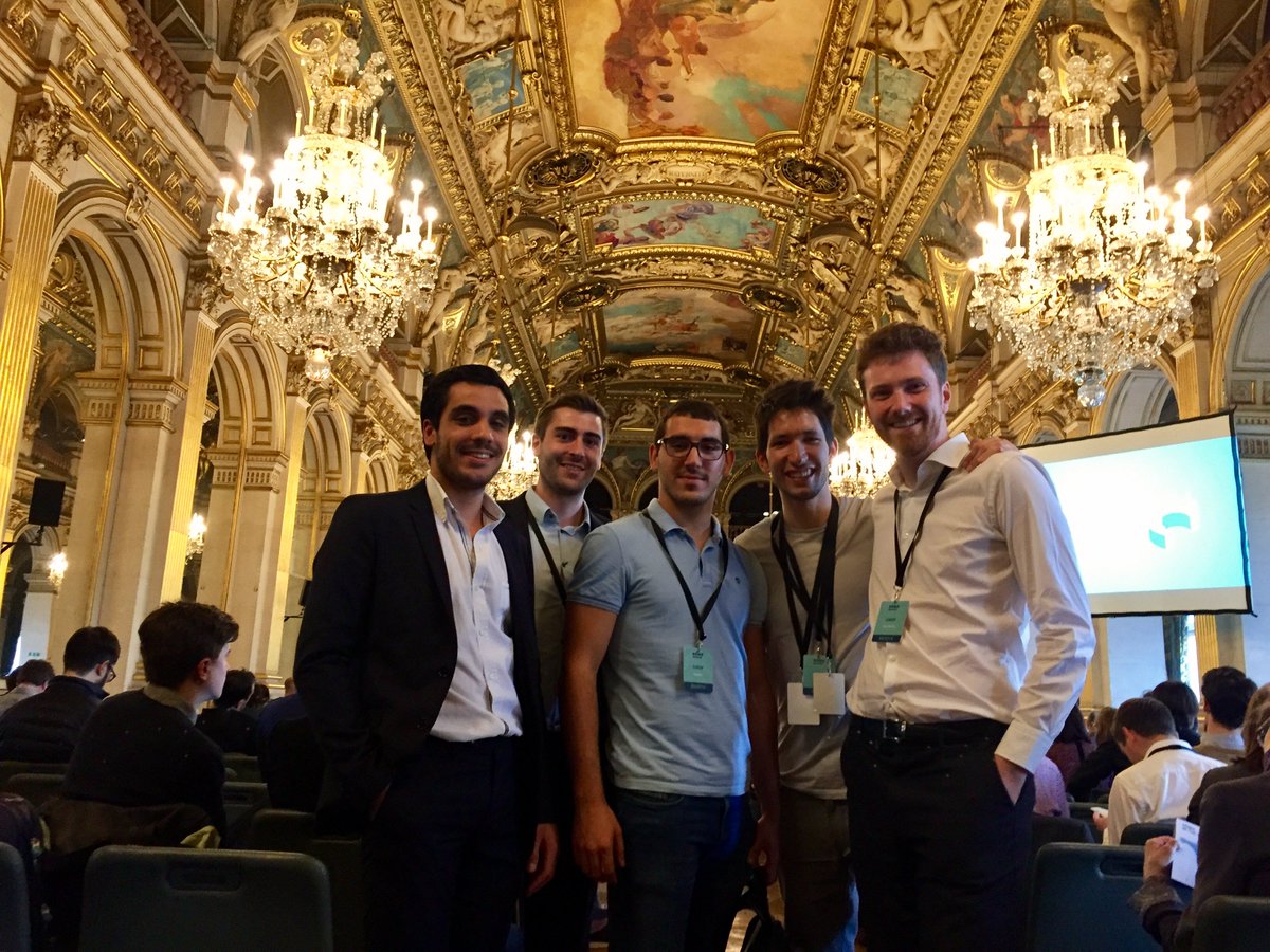 Quantmetry's tweet photo. La team @Quantmetry @dataiku ! Dans qqls mins, ils vont pitcher leur solution d'#EclairageAdaptatif en présence @Anne_Hidalgo #SmartCity https://t.co/5uVc9jrbNF