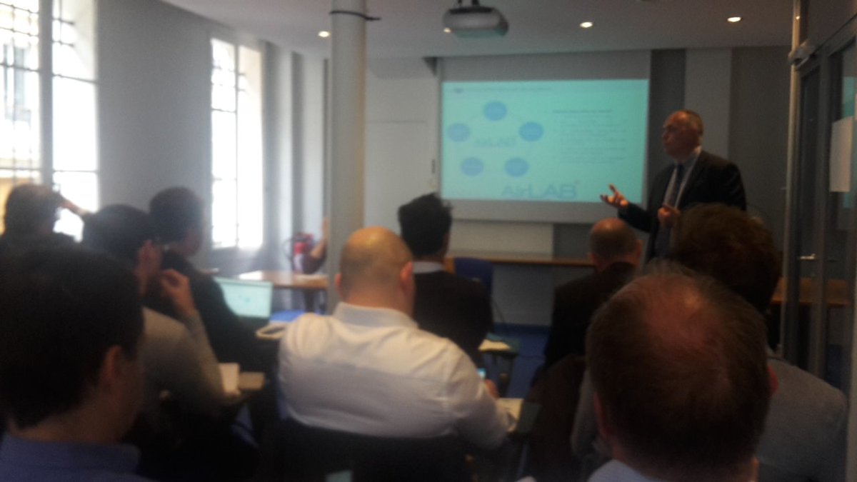 lesrespirations's tweet image. Réunion de préfiguration de l&apos;#airlab @Airparif @iledefrance. @Fimea_fr+@Durapole présents: Aria, Aircology, Numtech, Pollutrack, Air Sûr...