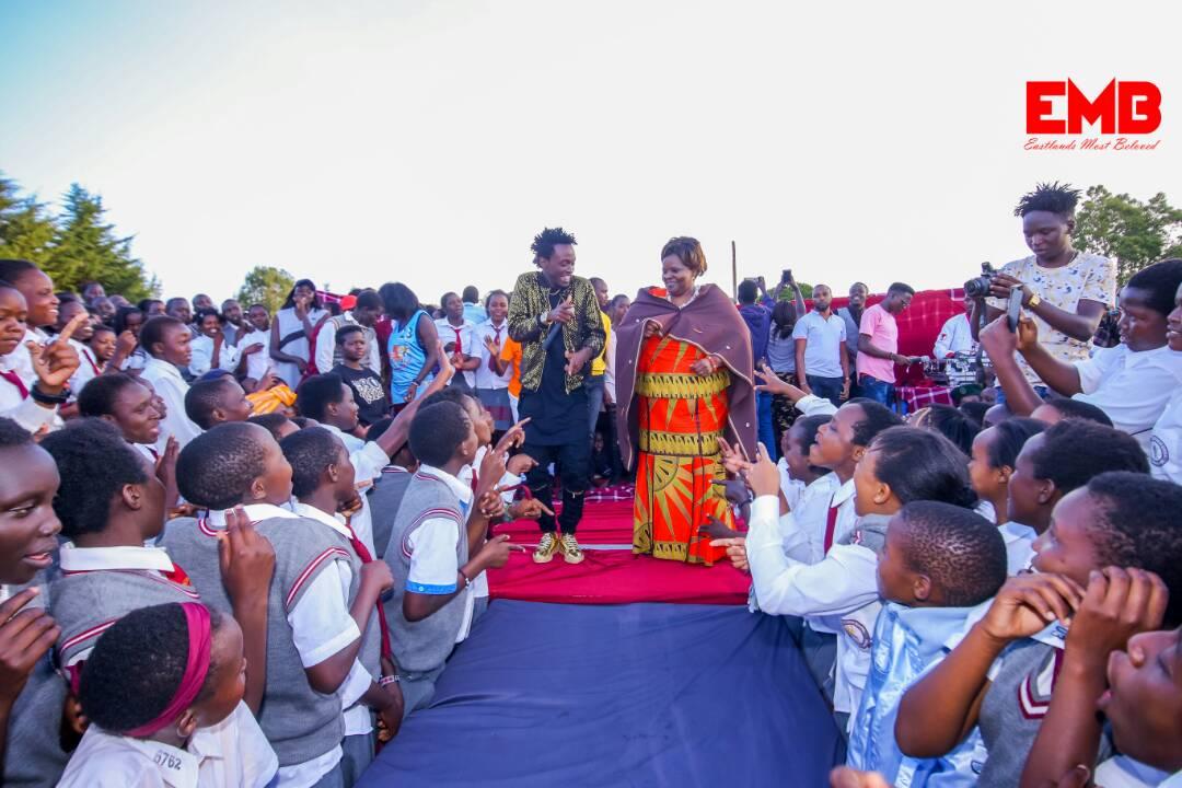 blendartscom's tweet photo. Artspire School Tour at Kapkenda Girls with @BahatiKenya ,@MrSeedOfficial  and @davidwonderemb 
We Teach they Learn https://t.co/jq6RcrV47d