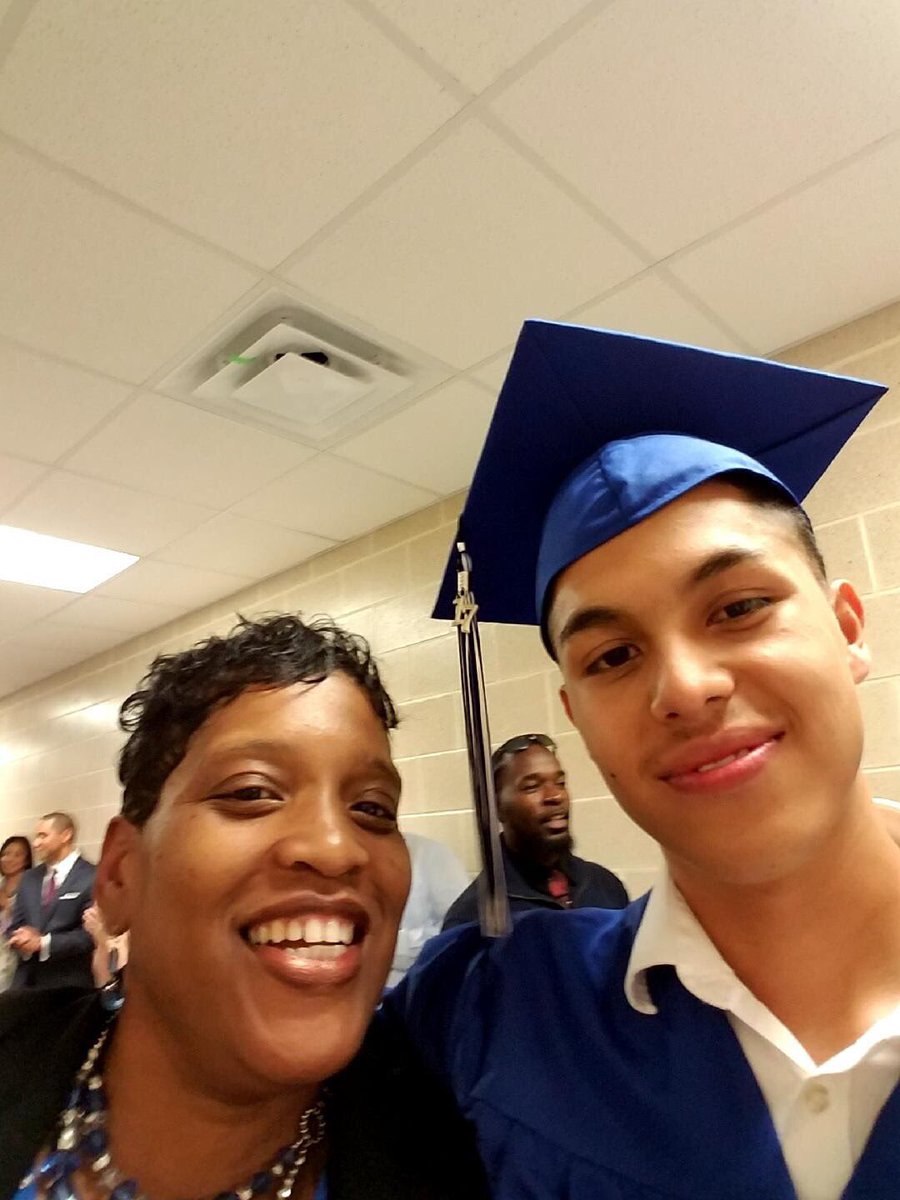 PhoenixAcademy3's tweet photo. Even more Phoenix grads walking at Summit High's graduation #MISDGrad2017 https://t.co/bxGf83Nghj