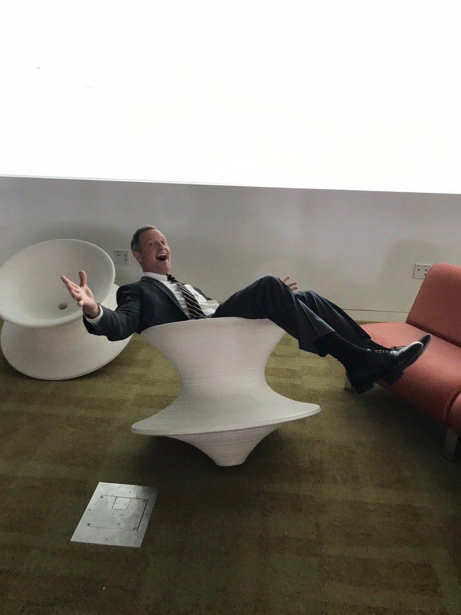 libcce's tweet photo. Thank you @MartinOMalley for touring @ncsulibraries today at #TriangleSmartCities and @ideaofhappiness for leading the tour. #libraries https://t.co/UveWgBrHwk