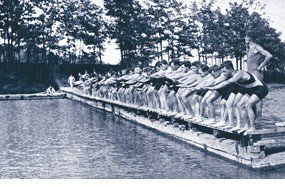 In honor of the Y's b-day on the <a href="/KansasCityYMCA/">YMCA of Greater Kansas City</a> blog: "5 Historical Reasons the Y Makes for a Better Us" ow.ly/JA0k30clvqA #YMCABDAY