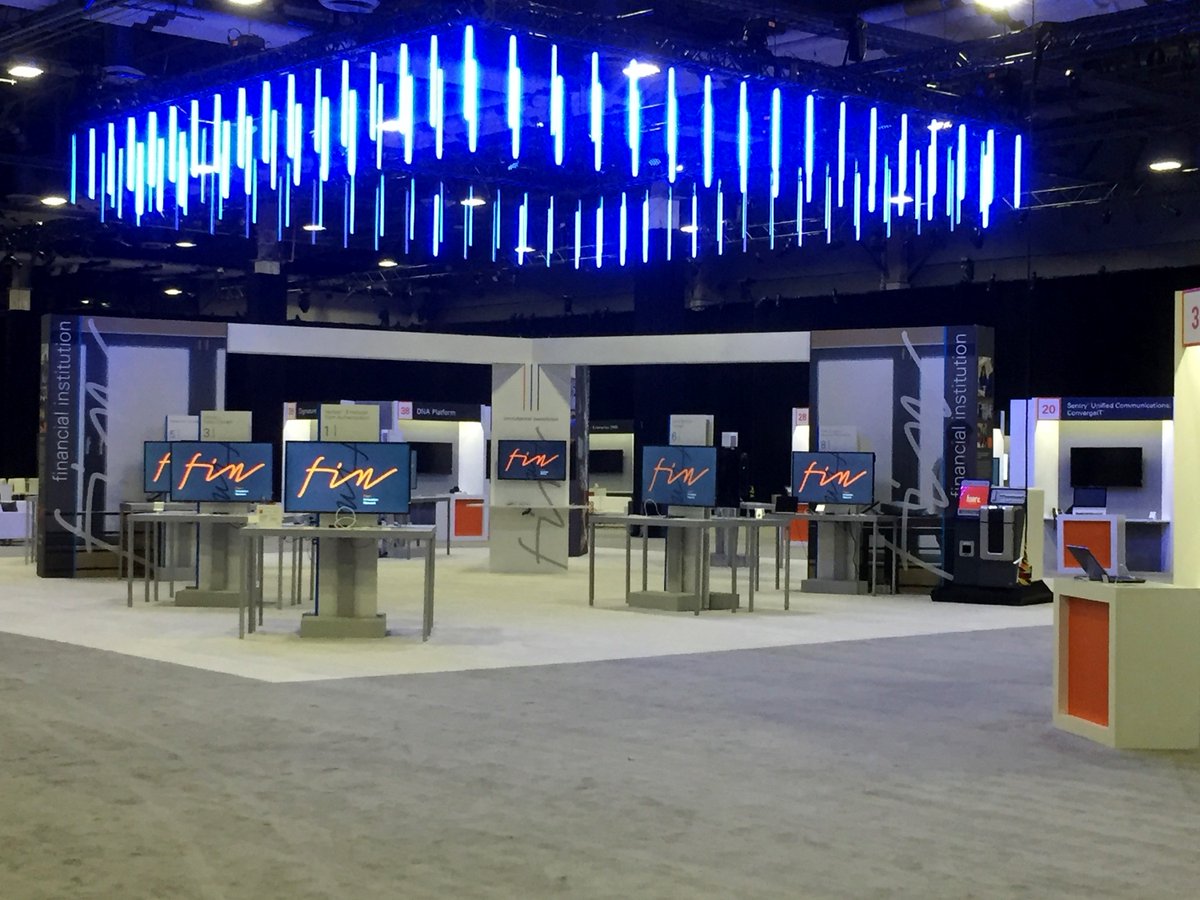 SWScenicGroup's tweet photo. Always a huge, spectacular event for @Fiserv, 2017 Spring Forum in Las Vegas. #WeBuildAnything #WhereIsSSG? https://t.co/TxQOAgZQ5S