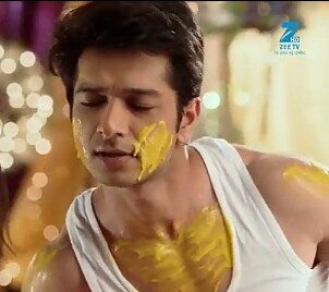 sanayafahad's tweet image. @iam_fahadali as #vikramjeet n #ektharajaekthirani