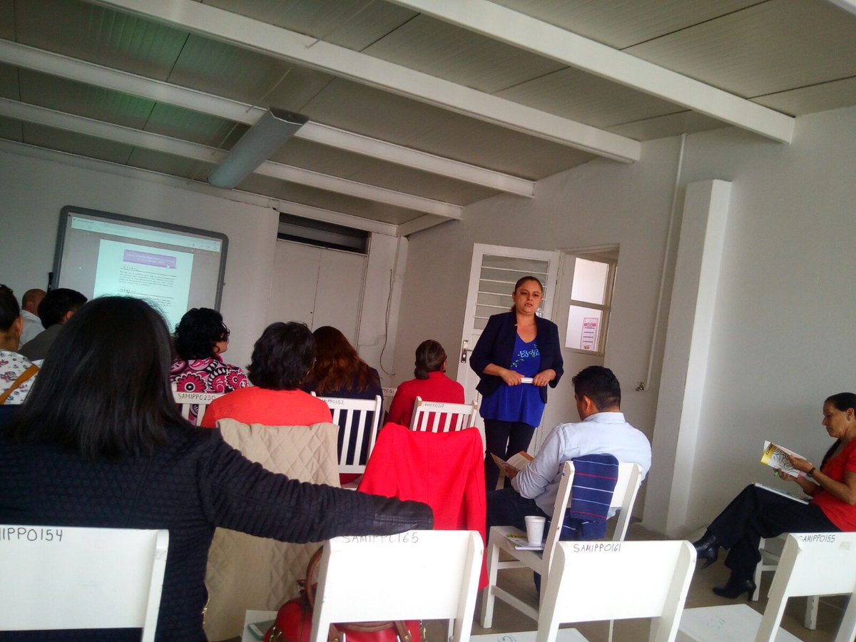 DIFVillaGro's tweet photo. 📷 #Fotogalería Platica Saber y Conocer para Proteger por parte del programa #Metrum.
https://t.co/El1ZV694qK https://t.co/MsvBVkWmNE