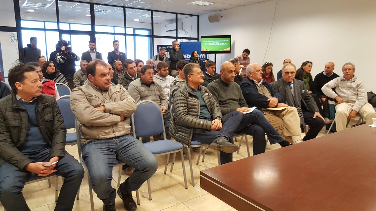 LichiScarlatto's tweet photo. #RioTercero #CeCISA
Participamos de la presentación del proyecto "Sistematización Cuenca Hídrica EL TALA". https://t.co/VCzrlSML3j
