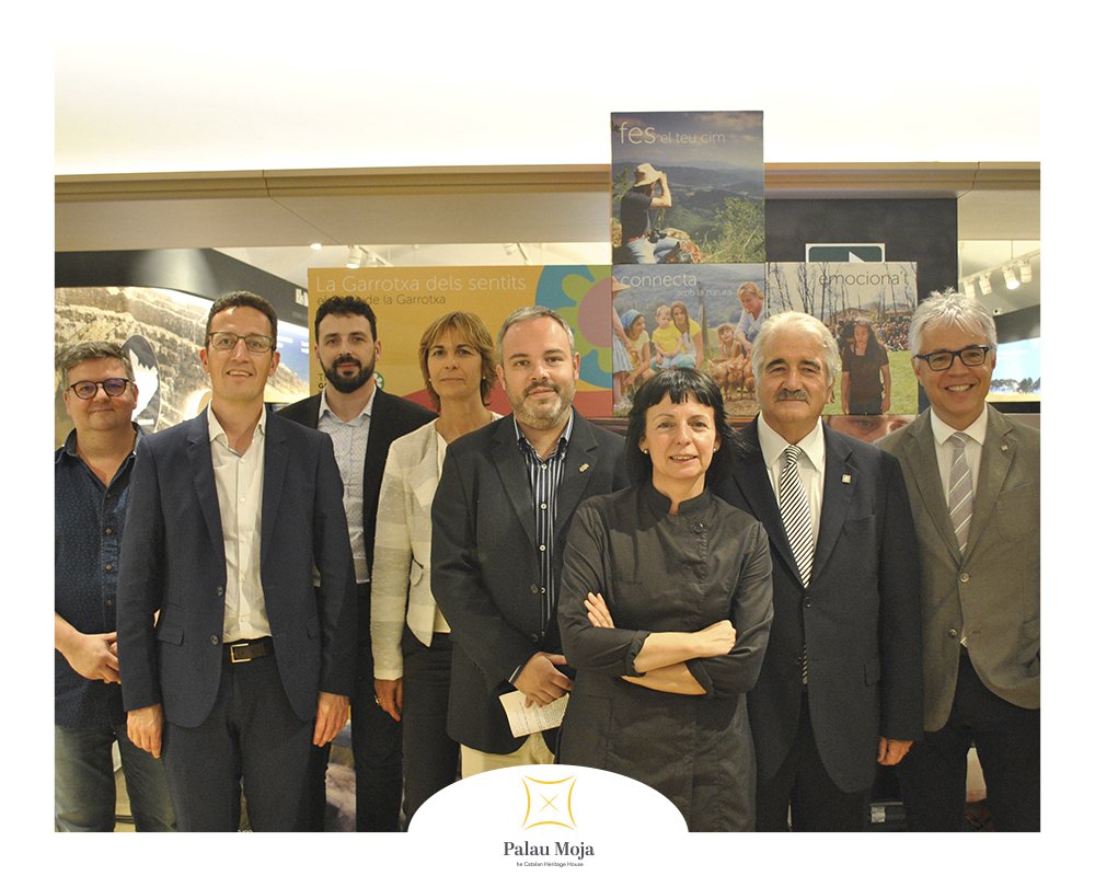 Inauguració de la Setmana de la <a href="/Garrotxa/">Garrotxa Bot</a> al Palau Moja! Les conferències estan apunt de començar. Us esperem :)