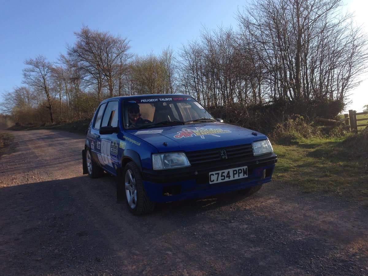 JohnRayson722's tweet photo. Looking forward to getting back in this on Sunday 😊😊#peugeot #205gti #talbotsport #rallycar https://t.co/o9bCyGK76z