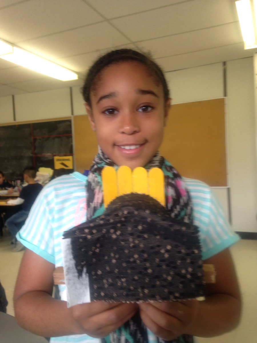 VianneyDPCDSB's tweet image. #Makerspacefun, we even make birdhouses!!