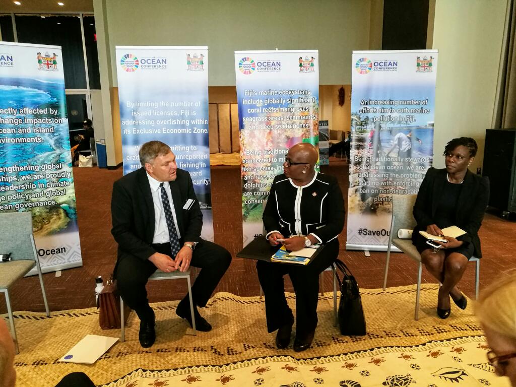 #OceansConference <a href="/UN/">United Nations</a> #SDG14.  Bilateral with <a href="/SaintLuciaGov/">Saint Lucia Government</a> Minister of #SuistainableDevelopment #SaveOurOcean.