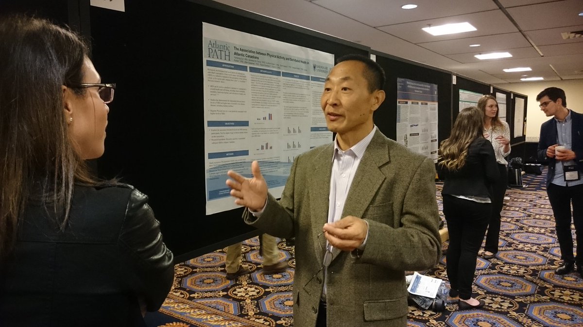 cindycforbes's tweet photo. Yunsong Cui talking about PA and self-rated health associations in @Atlantic_PATH #publichealth17 https://t.co/PIjOLhHgPl