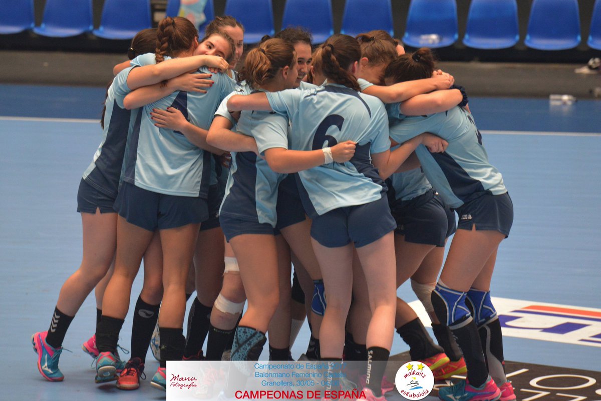 nereitxuu3's tweet photo. CAMPEONAS DE ESPAÑA 2017 https://t.co/mw8Dm9bees
