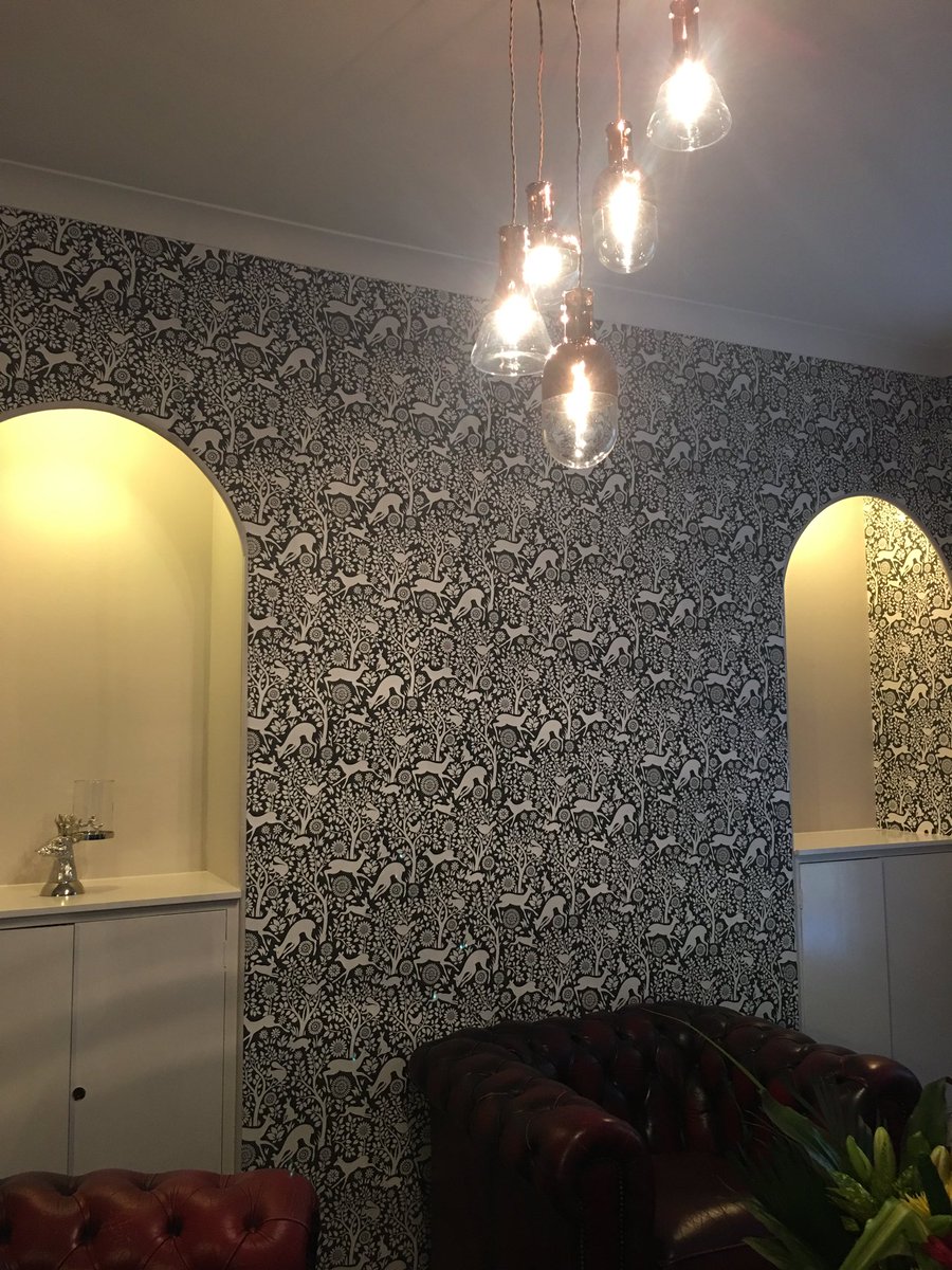 Getting there, gone with dreary in with cheery #mirabelle #meadows #accessoriesneeded #linsmohr #hotelaberdeenshire #lovelyspaces