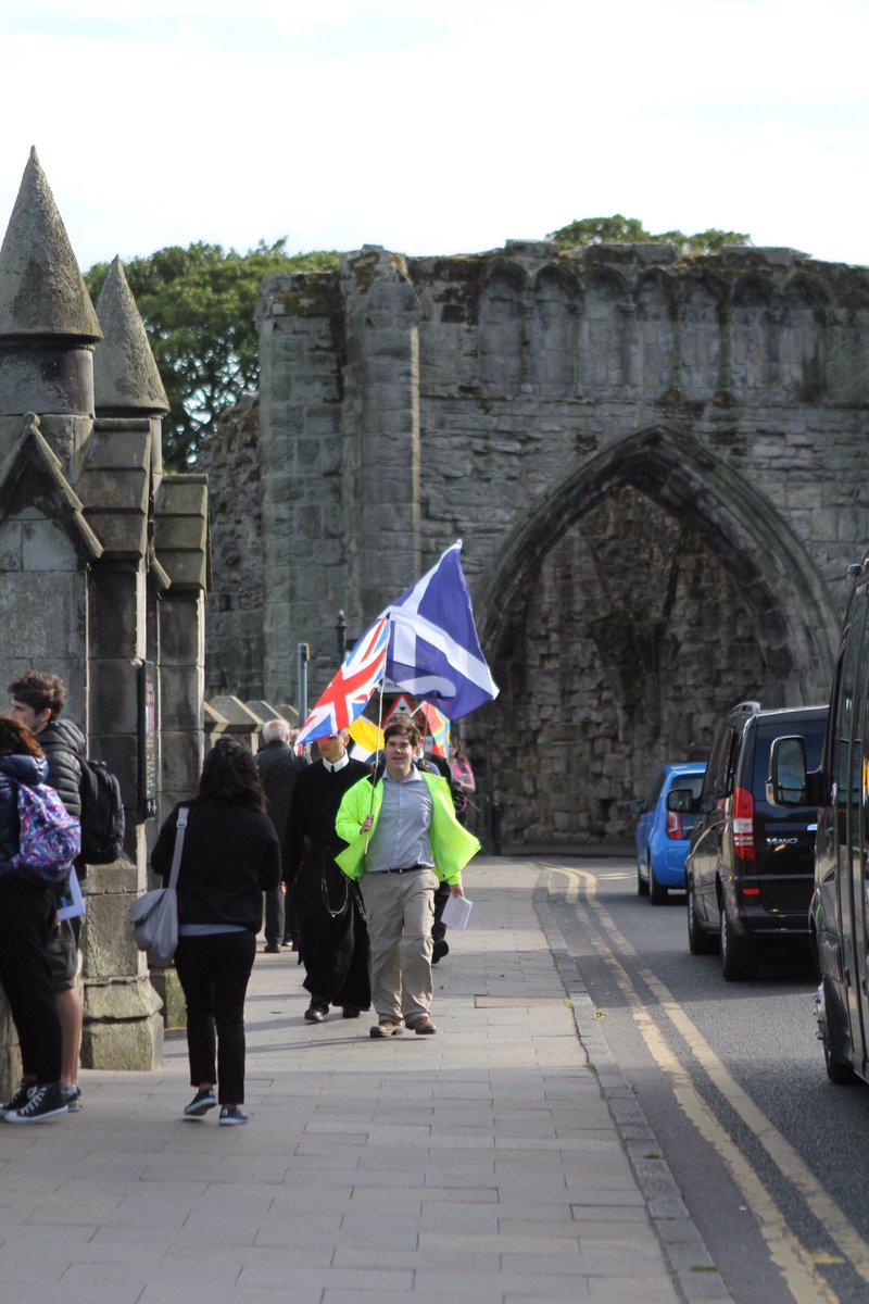 CofStNinian's tweet photo. Now #Chartres is over this year's next #destination #traditional #pilgrimage is #Scotland's #TwoShrines on 5-7 August #NDC2017 @ndchretiente https://t.co/mc8xSH2Gbb