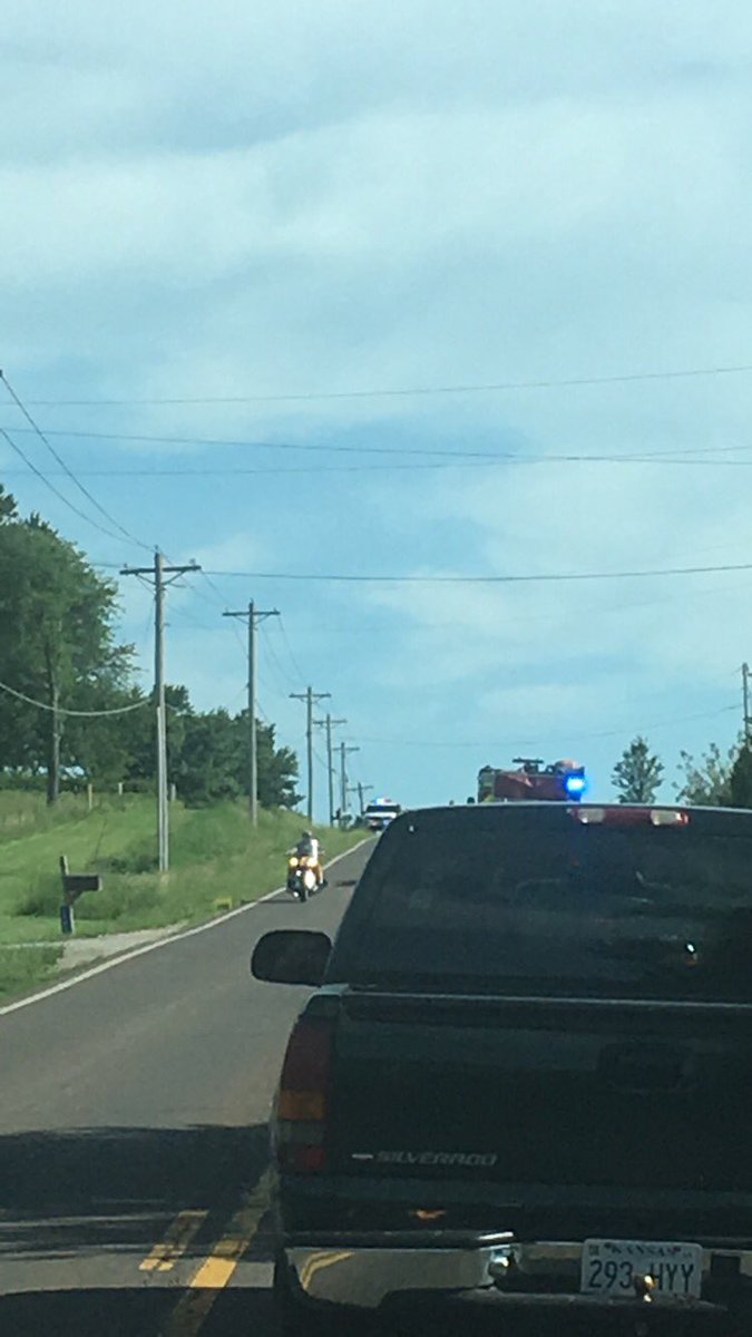littlepiglovr69's tweet photo. Fire and police crews investigating a car wreck just north of 53rd and auburn road. @wibw #Topekanews https://t.co/A8H93NESxo