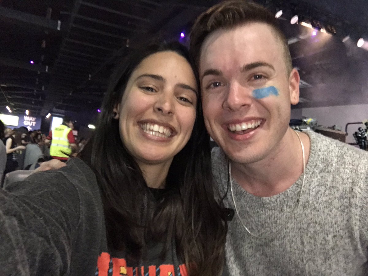 chen17's tweet photo. @CodySIO Pure Happiness. i love our big smiles in this photo. So good to see you again! Hopefully next time it will be in Israel😁😎🤘 https://t.co/8WFbDw9vCM