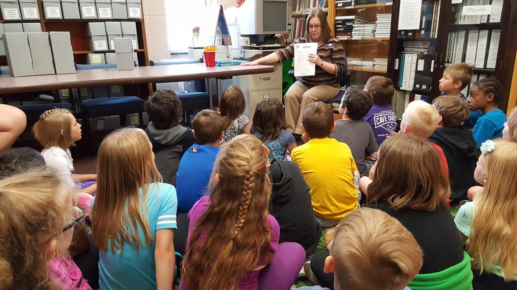 griffith2107's tweet photo. Thank you to the Milan Public Library for allowing us to come for a visit! Summer reading will be exciting!#paddockkidsarereaders https://t.co/0zfByQbqdB