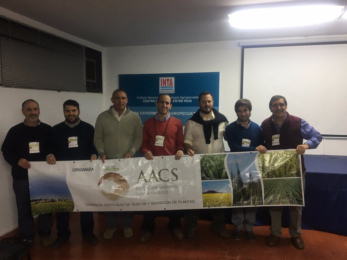 AACSFert's tweet photo. Gracias a todos: asistentes, sponsors, auspiciantes y al INTA Paraná!! Ahora a pensar en el próximo Taller! @AACSuelo @intaargentina https://t.co/4CmUwxRMCK
