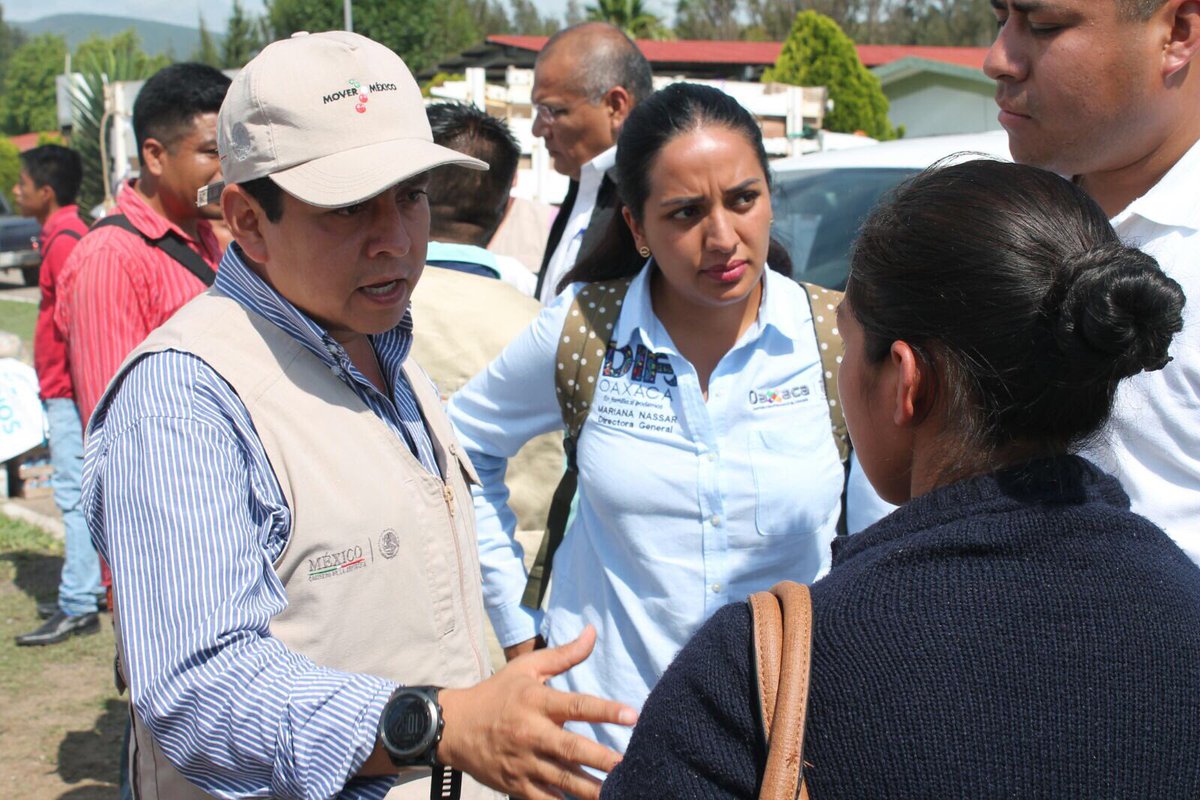 JorgeZarateMed's tweet photo. Los afectados de San Juan Guivini y San Francisco Ozolotepec #NoEstánSolos. #Juntos llevamos ayuda tras paso de la #TormentaTropicalBeatriz https://t.co/sPznOtlu9U