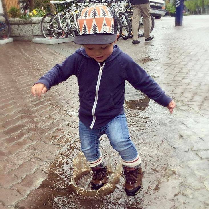khombu1's tweet photo. Rainy days call for fun in mud. #KhombuKids #rainraingoaway #mudslide #miniadventurer https://t.co/6y6i5mkMWN