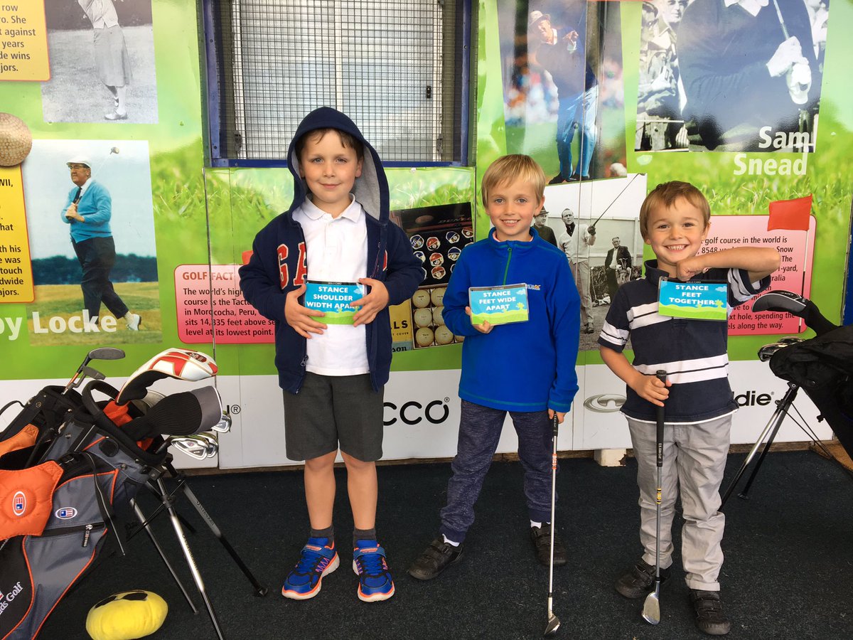 MJGA1's tweet photo. Great to see so many juniors at tonight's #JuniorRollUp #SkillsCards @GolfRootsHQ @clubhubuk @EGPPress @Golf_Kent #JuniorGolf #MJGA #Kent https://t.co/eldQIxcaFR