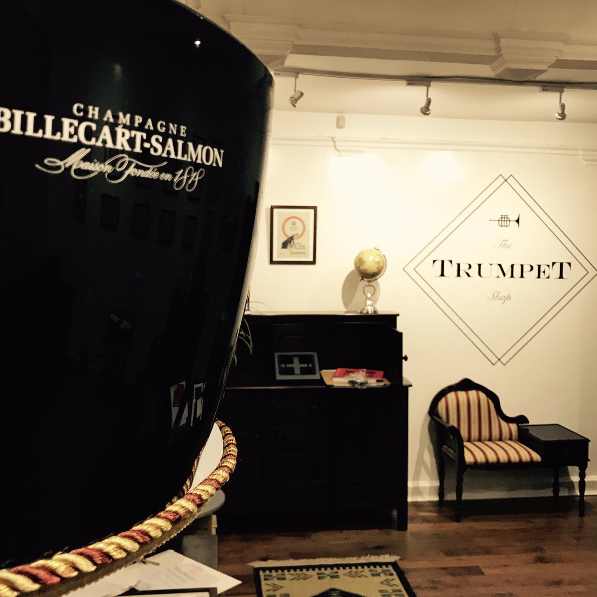 the_trumpetshop's tweet photo. When there is only one #Champagne house on offer, that's when you know it's good...👌🏻🍾🥂😊🎺#thetrumpetshop #comingsoon #edinburgh https://t.co/FxypcUaiaP