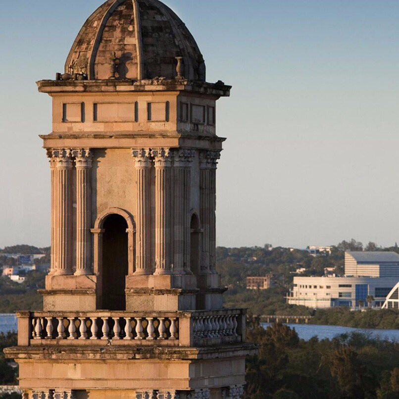 edelamadrid's tweet photo. Tampico tiene distintos estilos arquitectónicos que crean un paisaje urbano único y especial. Hoy inicio gira de trabajo por Tamaulipas. https://t.co/pESvySAP7J