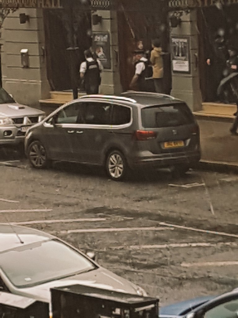 skullywagg's tweet image. I have never seen so many armed response knocking about the town #onalert