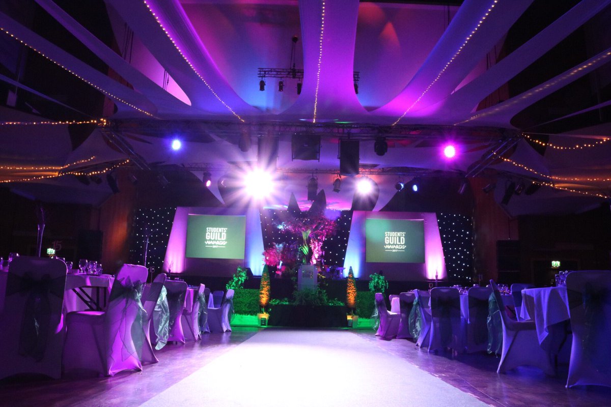 WarwickEventsWE's tweet photo. Set and ready for tonight's Guild Awards #ExeterGAs #props #decor #Midsummer #production #theme https://t.co/PoFKpLhfY9