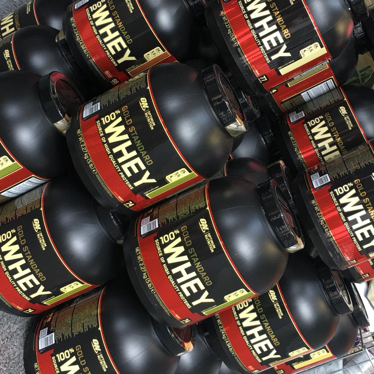 VitaminShopSpa's tweet photo. New arrived today @UKTeam_Optimum 100% gold standard whey 2.27kg!! https://t.co/vn3s4I5gpT