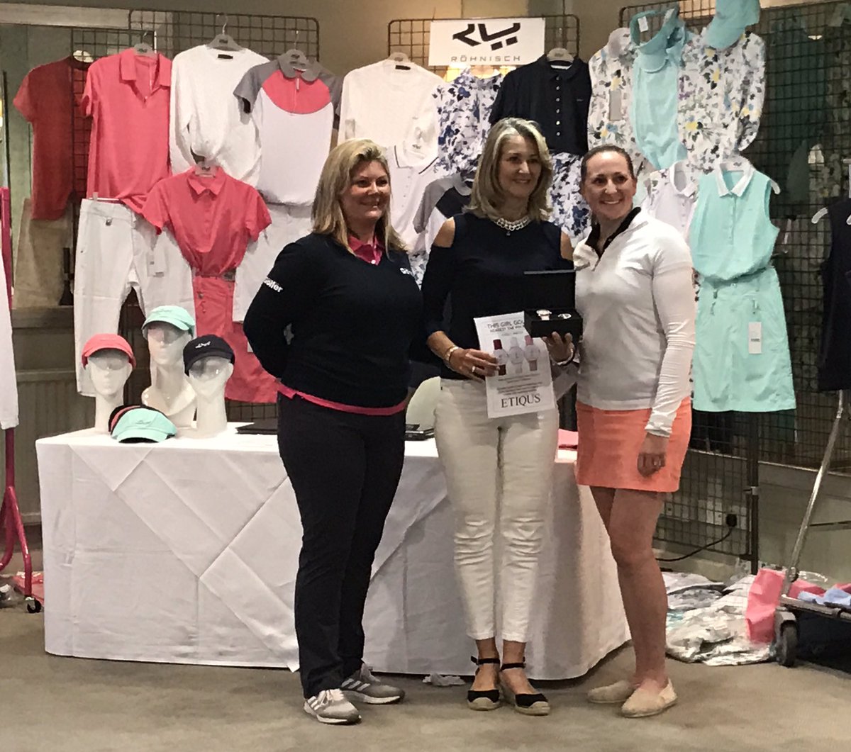 _19thHole's tweet photo. Winners @goodwood_golf #ThisGirlGolfs day. Prizes by @Clogau @lascolinasgolf @golfinggertie @CallawayGolfEU @ETIQUS @open_fairways #Rohnisch https://t.co/StQnbslkMY
