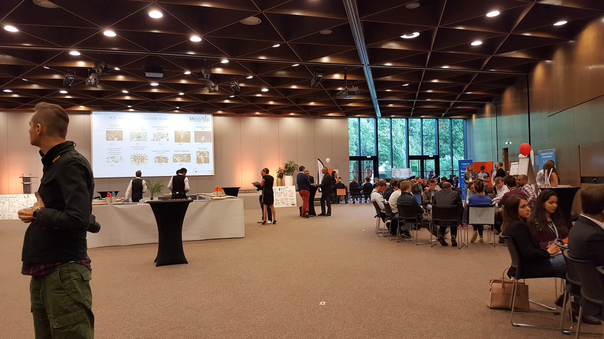 directseb's tweet photo. #meetuphdf Ca bosse ca bosse à @E_Cites au rdv des jeunes et des entrepreneurs @cite_echanges https://t.co/DDIkJfoiEb