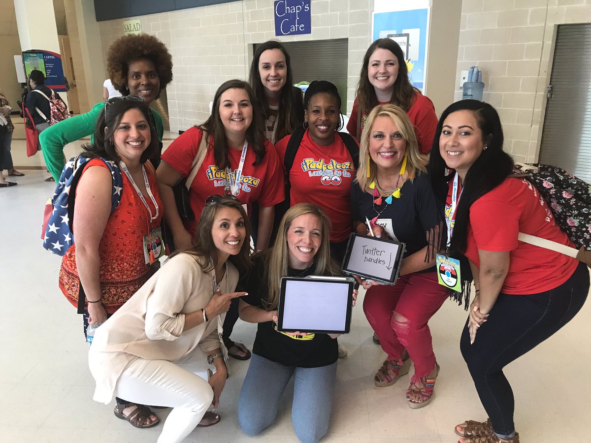 KSEdLady's tweet photo. Pleasure meeting you ladies! #iplza17 @TmerrellRISD @shansouthwa @jaylenwilson93 @ashley_gid @SAMRiCroupe https://t.co/vlPqT6UkyA