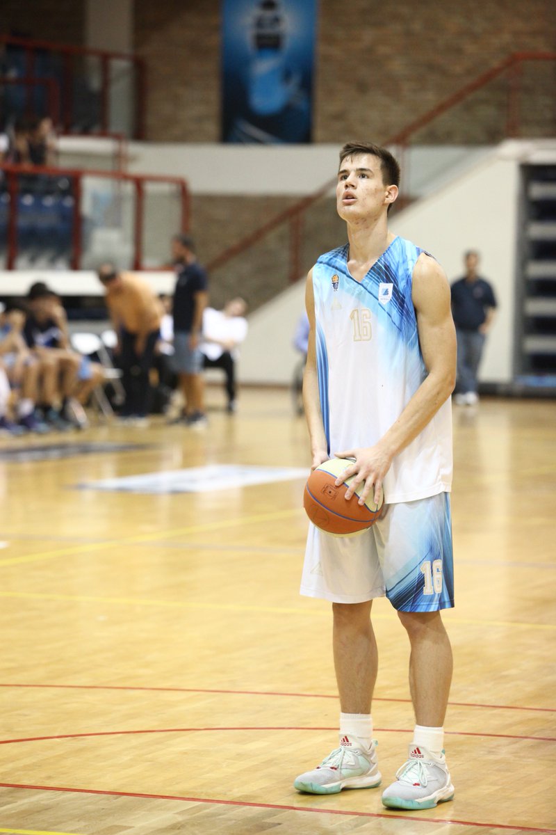 DoukasBC's tweet photo. @Milentigievits, Γιάννης Αγραβάνης και Θοδωρής Καρράς κλήθηκαν στην προετοιμασία της Εθνικής Νέων ενόψει του Ευρωπαϊκού πρωταθλήματος https://t.co/S9agKlB7wa