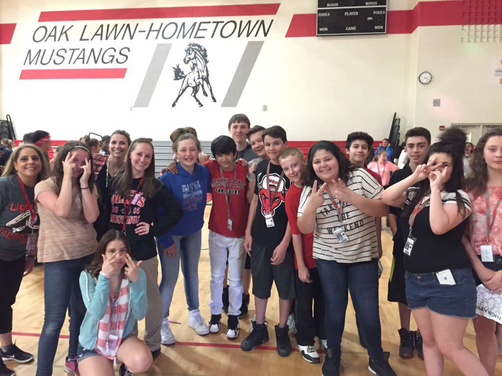 MrsKromphardt's tweet photo. Having fun at the 7th grade dance! #OLHMS #d123 https://t.co/xbj7jNAIGI