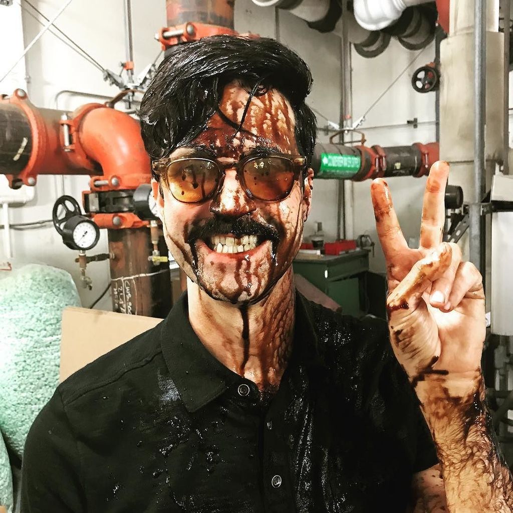 rhettmc's tweet image. Don&apos;t give an untrained man a wrench. #RLBuddySystem ift.tt/2sPP0rL