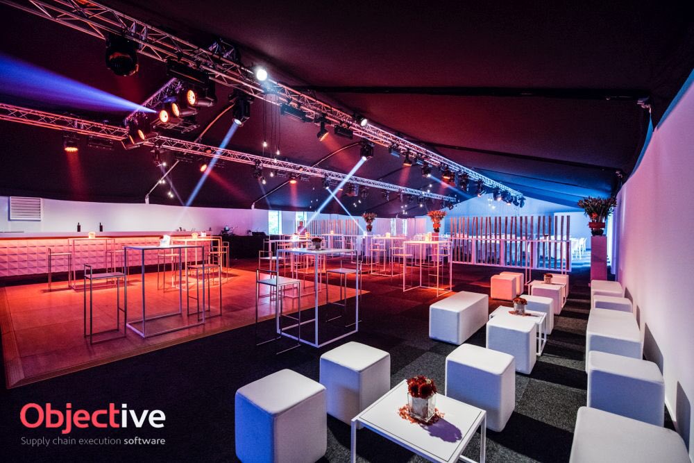 Objective feest in moderne <a href="/VeldemanGroup/">Veldeman Structures</a> tent mice-magazine.com/objective-fees…