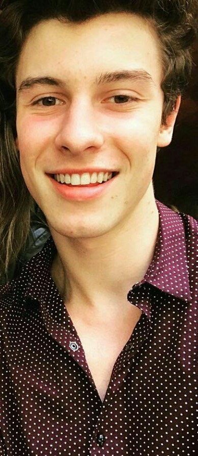 Que olhar sedutor

#Shawn4MMVA