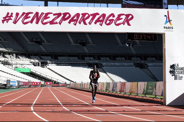 NeverNotTri's tweet image. ❗️🆘❗️Libérez Abubakr Abdallah, notre ami réfugié, ESPOIR de la course pied et donnez lui des papiers SVP  #FREEABU #Paris2024 #please 😿🙏🏼