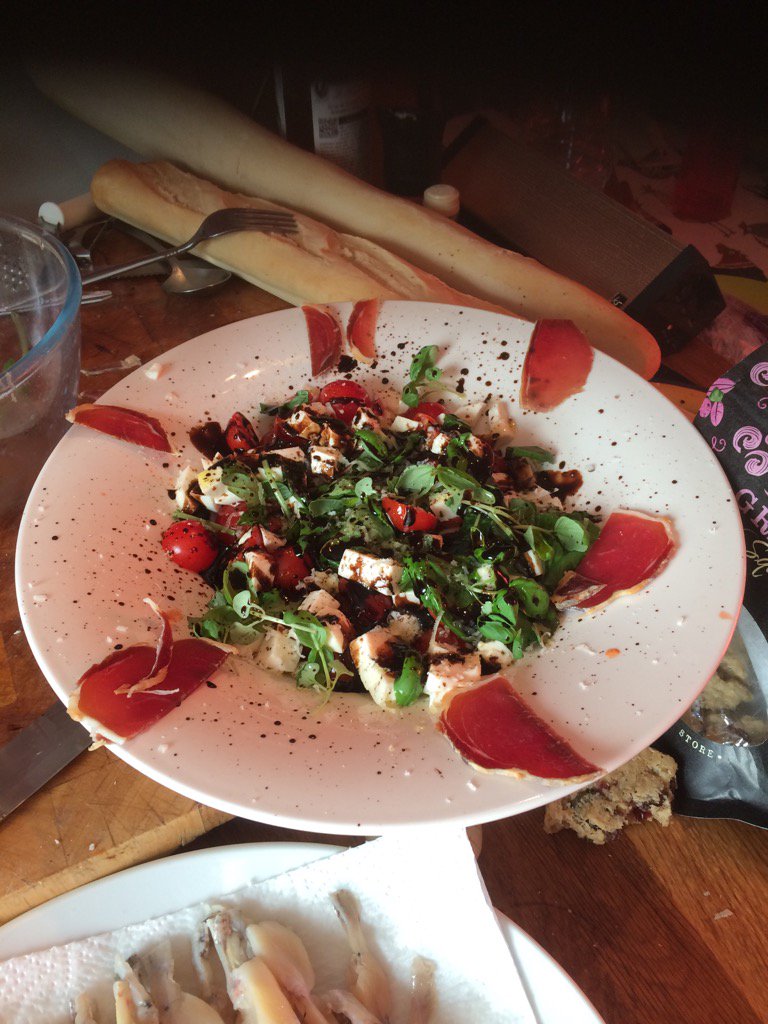 Should good food be complicated? Elaborate? Original? Don't think so!