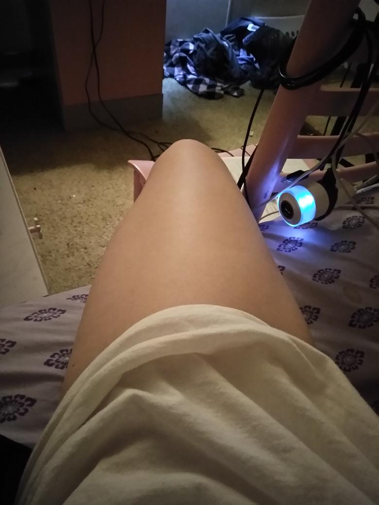 || doin it anyway
my shirt covers the booty shorts bc i like all my shirts to be Baggy and Comfy