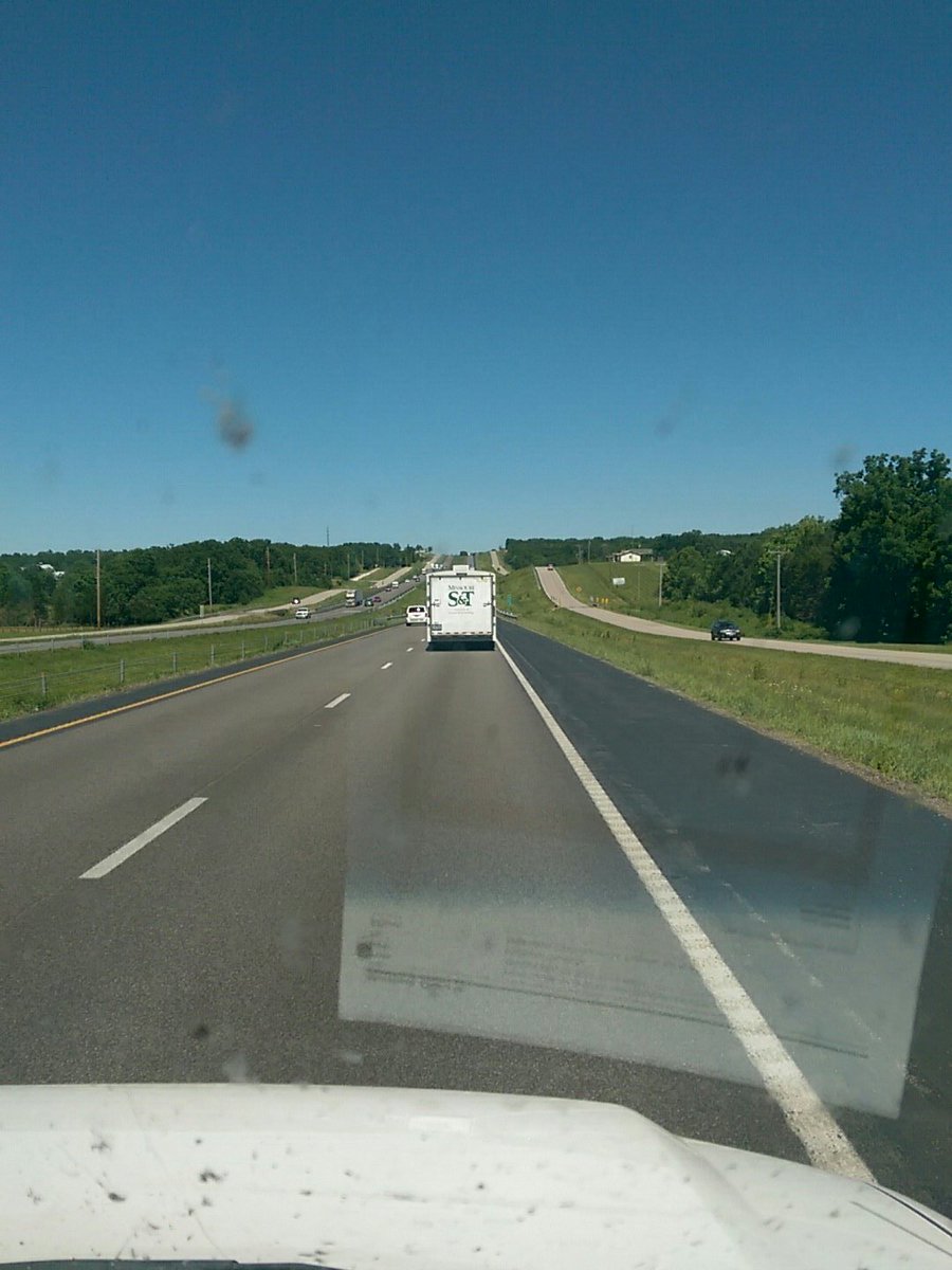 MinerBaja's tweet photo. And we're off! Peoria, IL here we come. #riseabovethemud https://t.co/57SI262HgT
