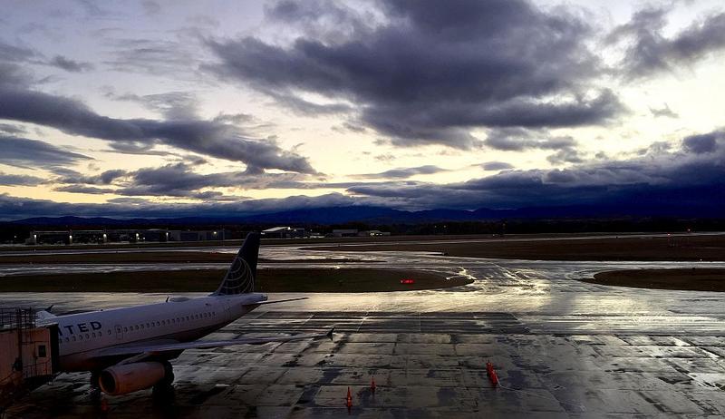 BTV Airport Director Concerned About Air Traffic Privatization Plan bit.ly/2sdFUsb https://t.co/dPPQOIABOE