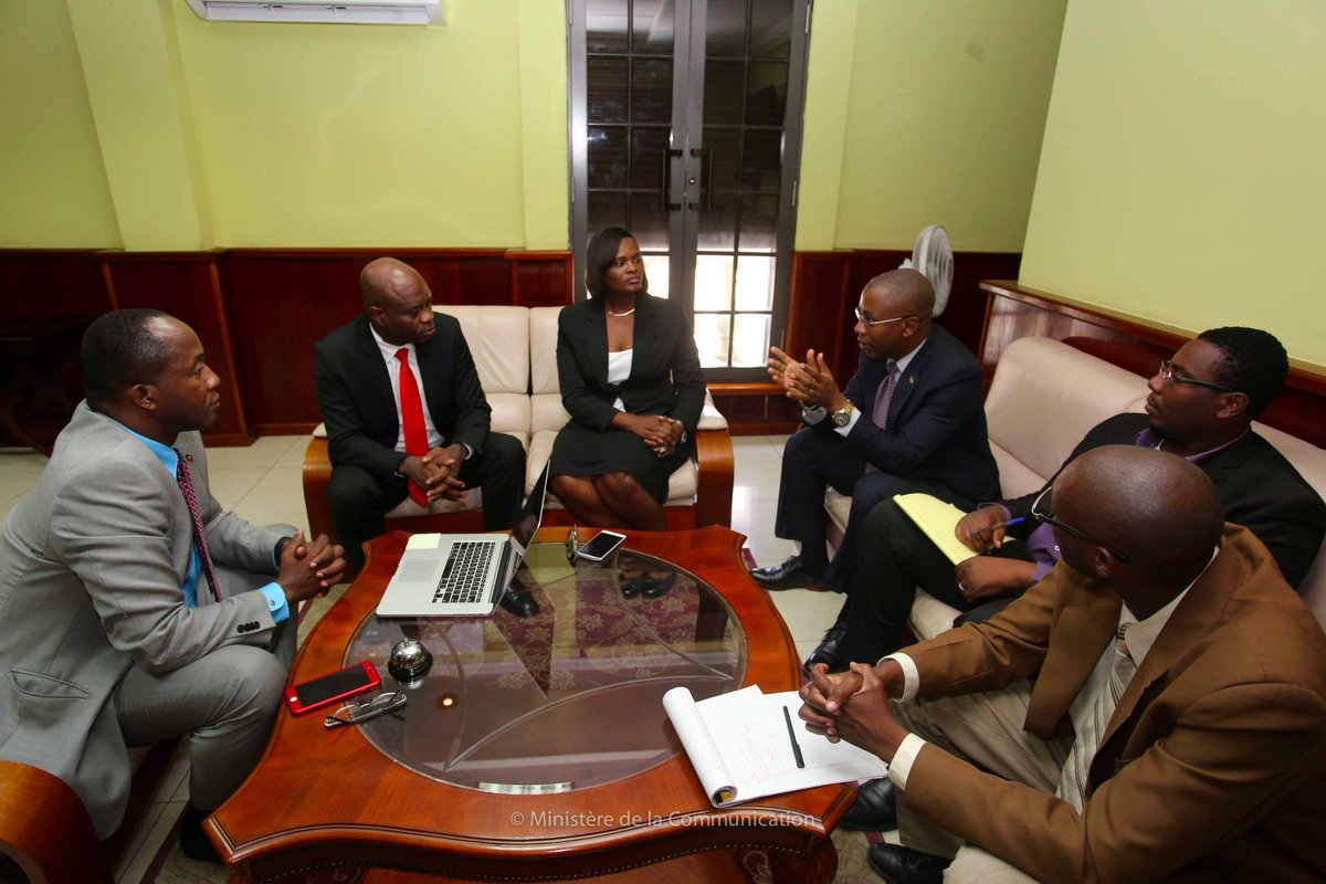 MCHaiti's tweet photo. Vers le renforcement de la Communication Gouvernementale au niveau des Collectivités Territoriales. #OperationComTech https://t.co/TW3azfUECj